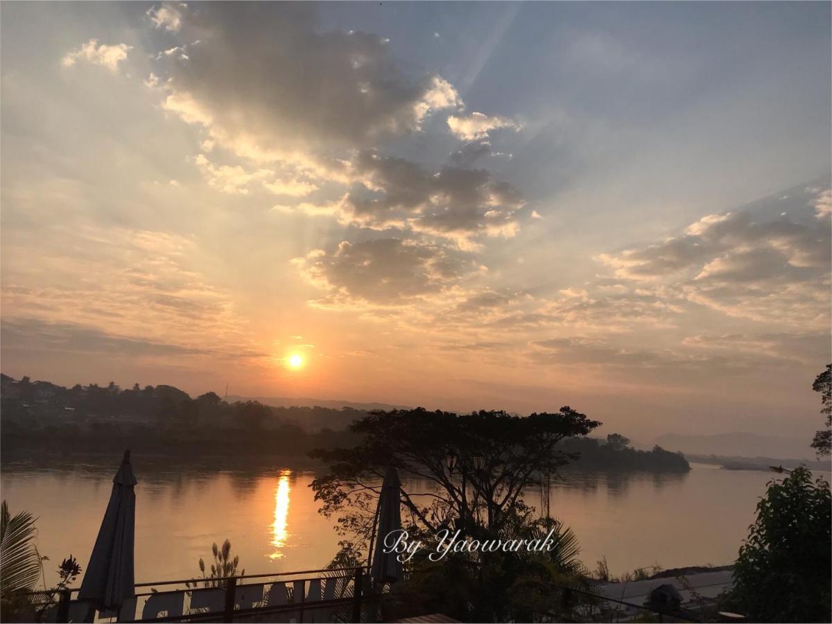 Day Waterfront Hotel Chiang Khong Luaran gambar